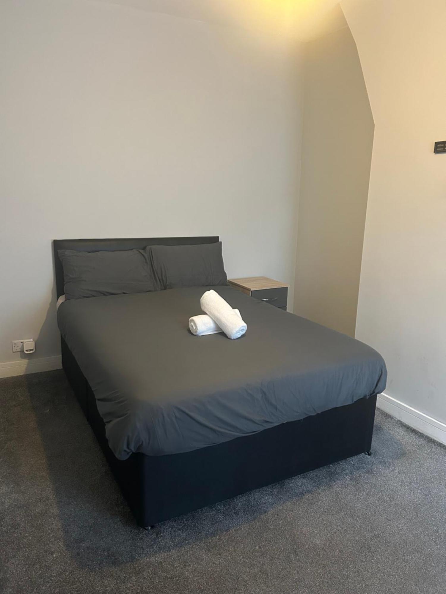 Bed and Breakfast Brunswick Place 1 Stoke-on-Trent Экстерьер фото